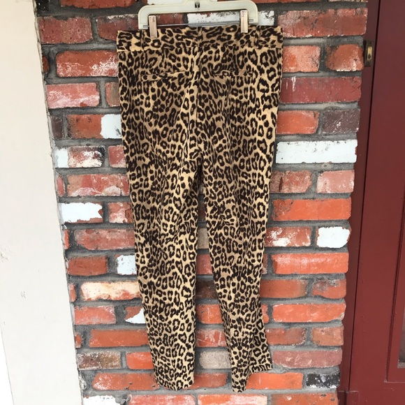 Banana Republic cheetah print pants - Picture 5 of 8